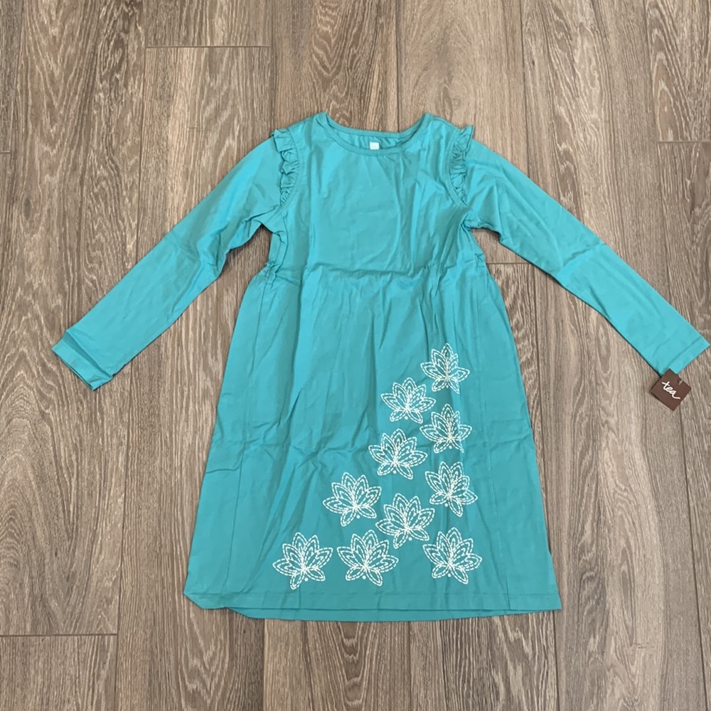 NWT Tea Collection Floating Lotus Graphic Dress